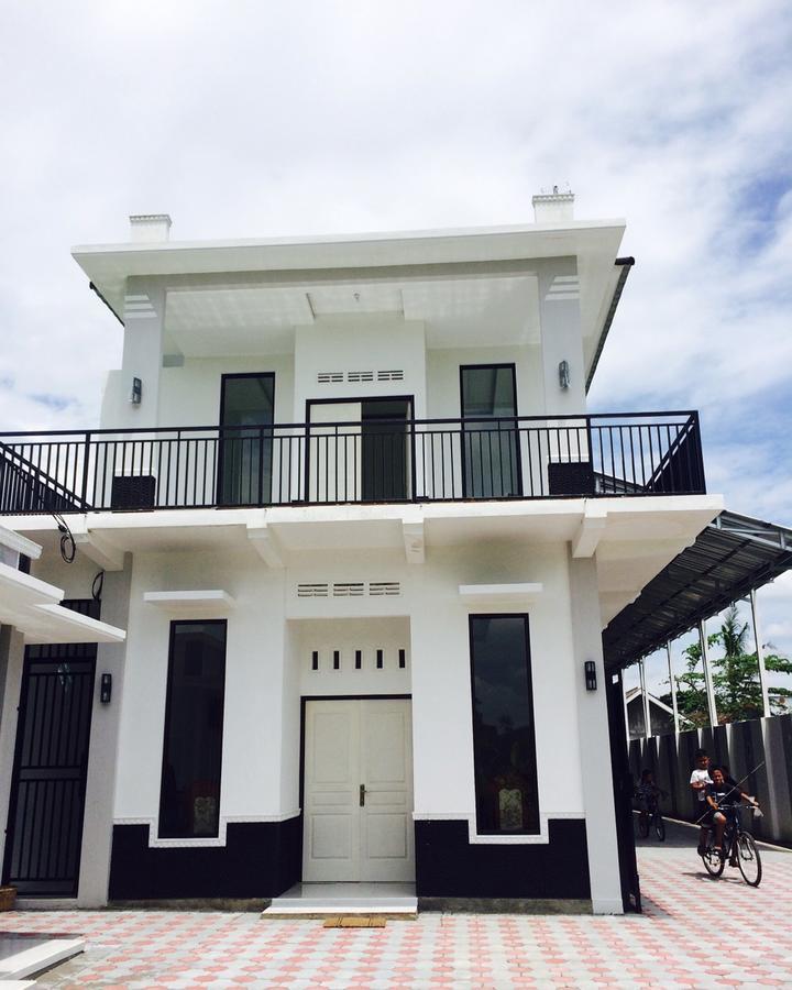 Medical Kost Hostel Yogyakarta Bagian luar foto